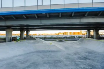 Скейт-парк на&nbsp;набережной Макарова (СПб) превью 1
