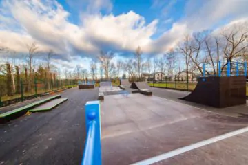 Скейт-парк в&nbsp;Петро-Славянке (СПб) превью 1
