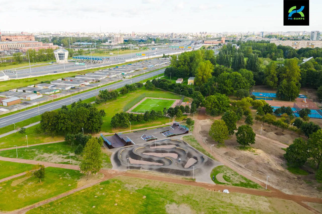 Скейт-парк и&nbsp;памп-трек в&nbsp;парке Авиаторов (СПб) фото 31