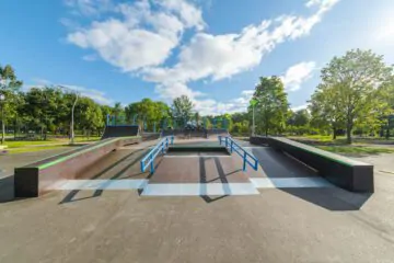 Скейт-парк и&nbsp;памп-трек в&nbsp;парке Авиаторов (СПб) превью 1