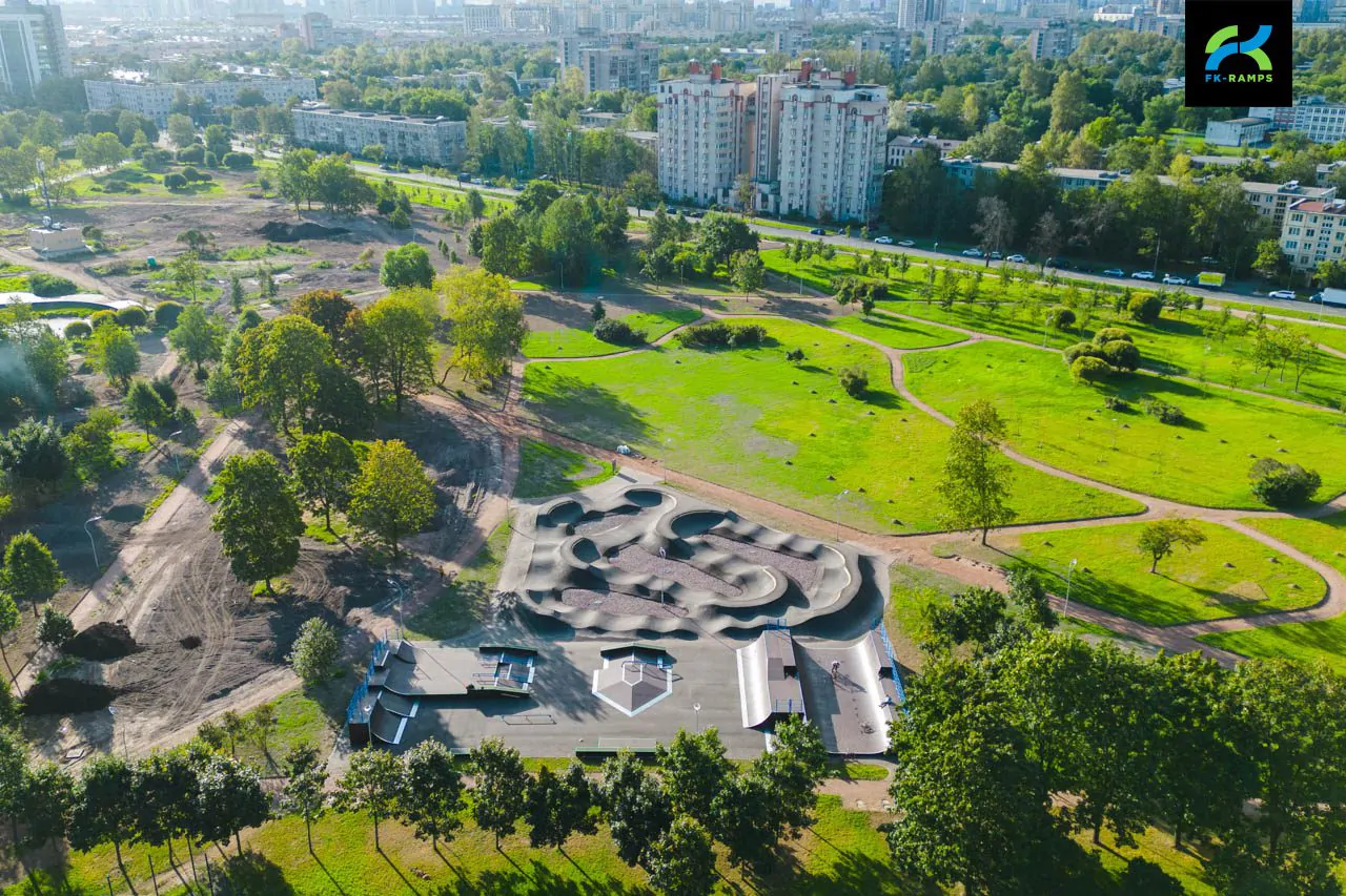 Скейт-парк и&nbsp;памп-трек в&nbsp;парке Авиаторов (СПб) фото 35