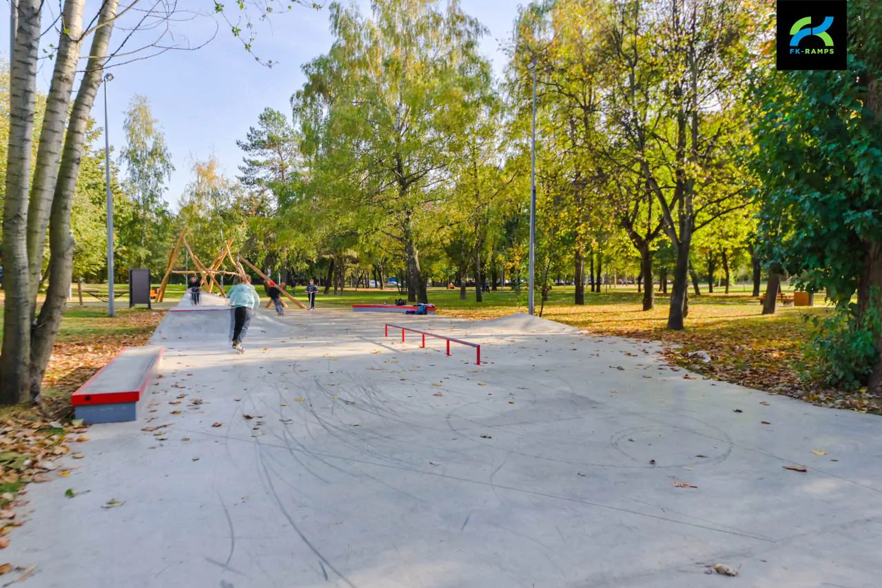 Скейт-парк в&nbsp;парке 40-летия ВЛКСМ Москва фото 8