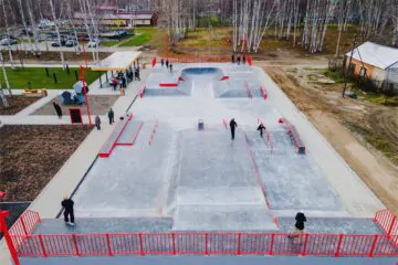 Бетонный скейт-парк в&nbsp;Стрежевом, Томская область превью 1