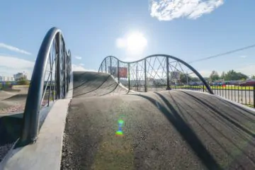 Памп-трек FK-ramps на ул. Оптиков (Петербург) превью 1