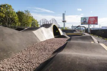 Памп-трек FK-ramps на ул. Оптиков (Петербург) превью 1