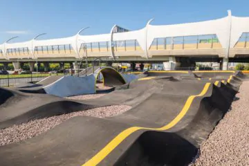 Памп-трек FK-ramps на ул. Оптиков (Петербург) превью 1