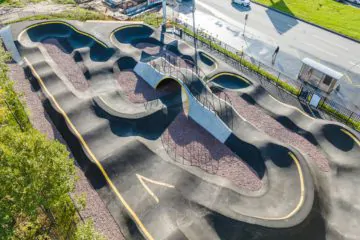 Памп-трек FK-ramps на ул. Оптиков (Петербург) превью 1