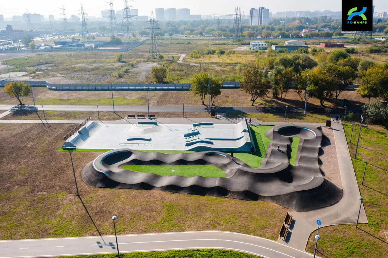 Скейт-парк и&nbsp;памп-трек Святое Озеро Москва фото 8