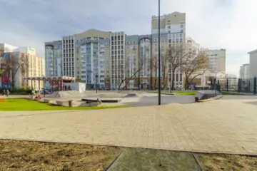 Бетонный скейт-парк в Уфе (Сад им. Аксакова) превью 1