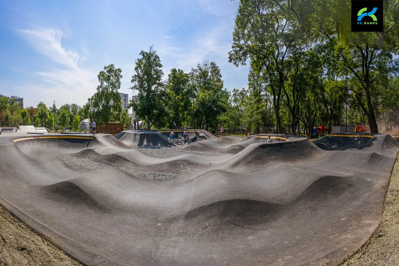 Скейт-парк и&nbsp;памп-трек в&nbsp;центральном парке Белгорода фото 25