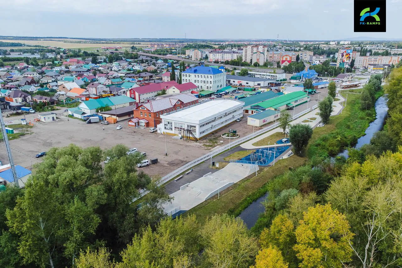 Бетонный скейт-парк в Мелеузе фото 9