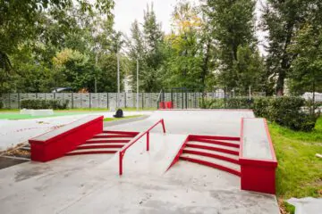 Скейт-спот в Северном Хапиловском сквере превью 1