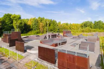 Каркасный скейт-парк в Южно-Приморском парке превью 1